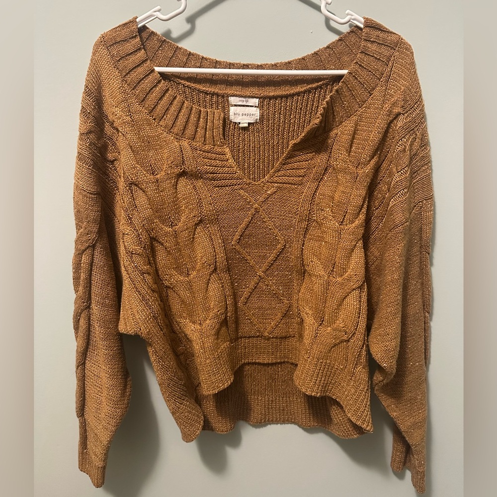 CASUAL MUSTARD SWEATER